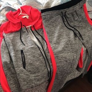 Nicki Minaj jogging suit size L